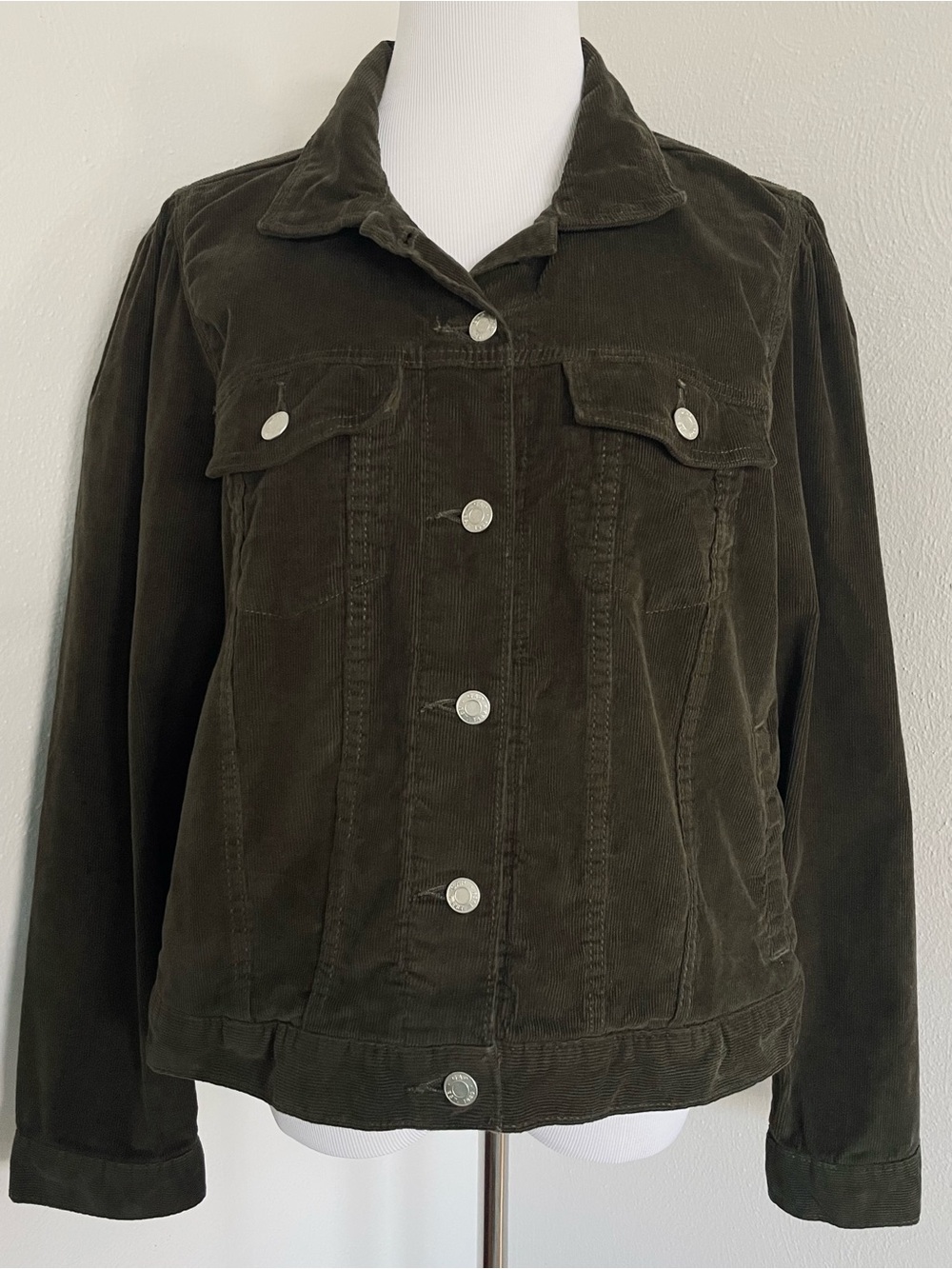 GAP Dark Olive Green Corduroy Button Front Trucker Jacket - Size XL